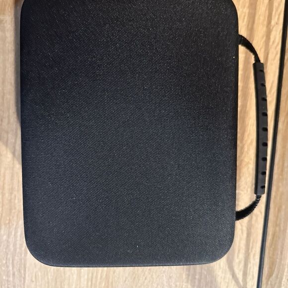 OneX eGPU External GPU Travel Case - Picture 3 of 5